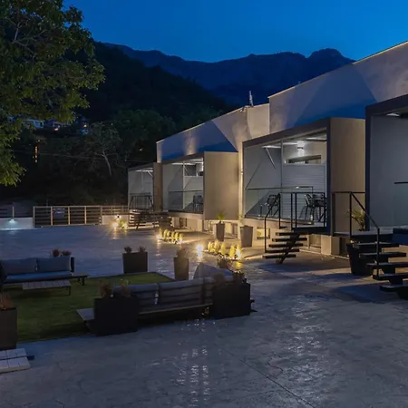 Lejlighedshotel The 8 Keys 4*