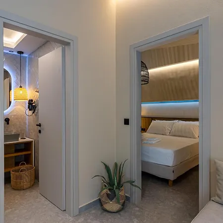 Aparthotel The 8 Keys