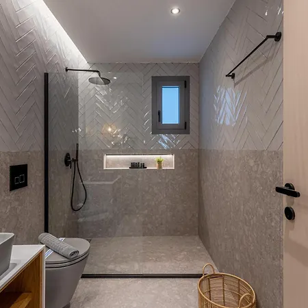Aparthotel The 8 Keys 4*