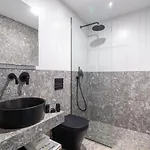 アパートホテル The 8 Keys