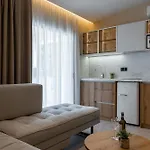 The 8 Keys アパートホテル 4*