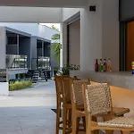 アパートホテル The 8 Keys