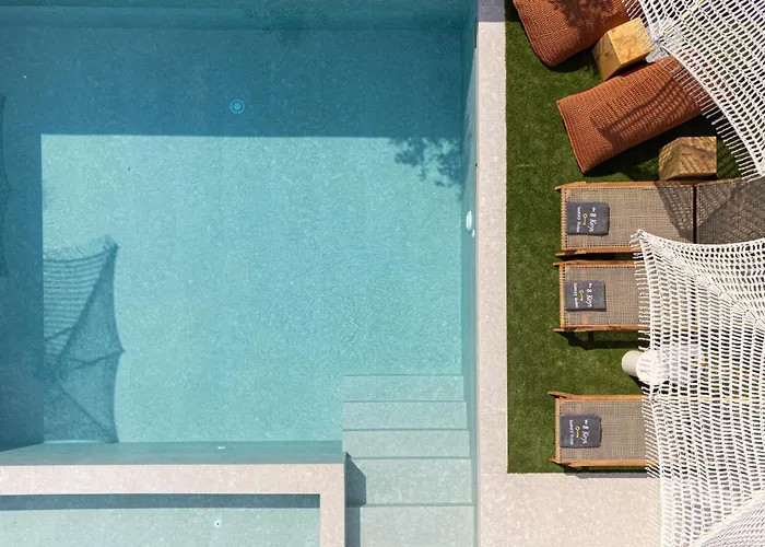 The 8 Keys 4* スカラ・ポタミアス