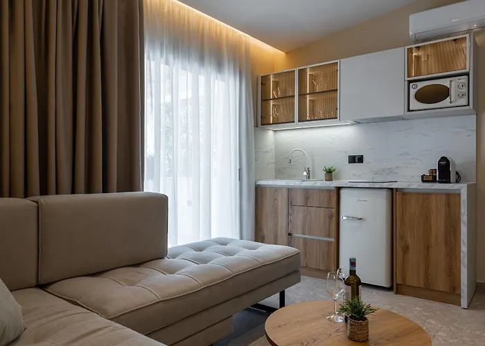 The 8 Keys アパートホテル 4*