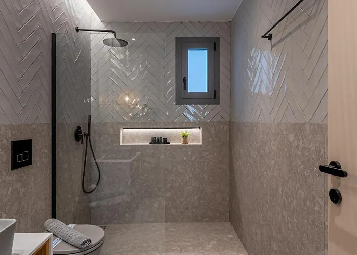 アパートホテル The 8 Keys 4*