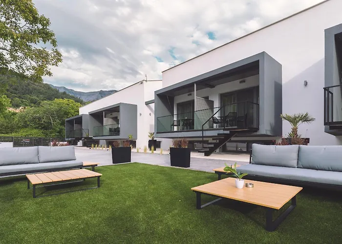 The 8 Keys スカラ・ポタミアス